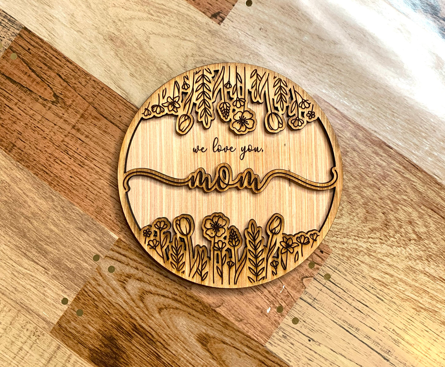 Mom Round Plaque