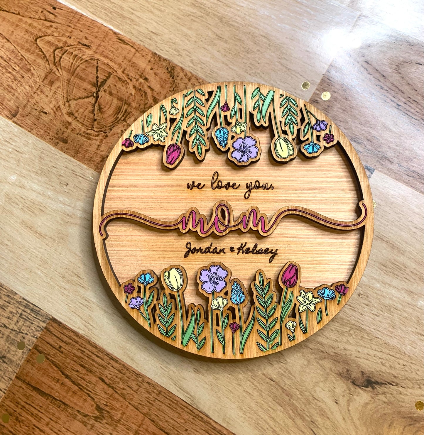 Mom Round Plaque