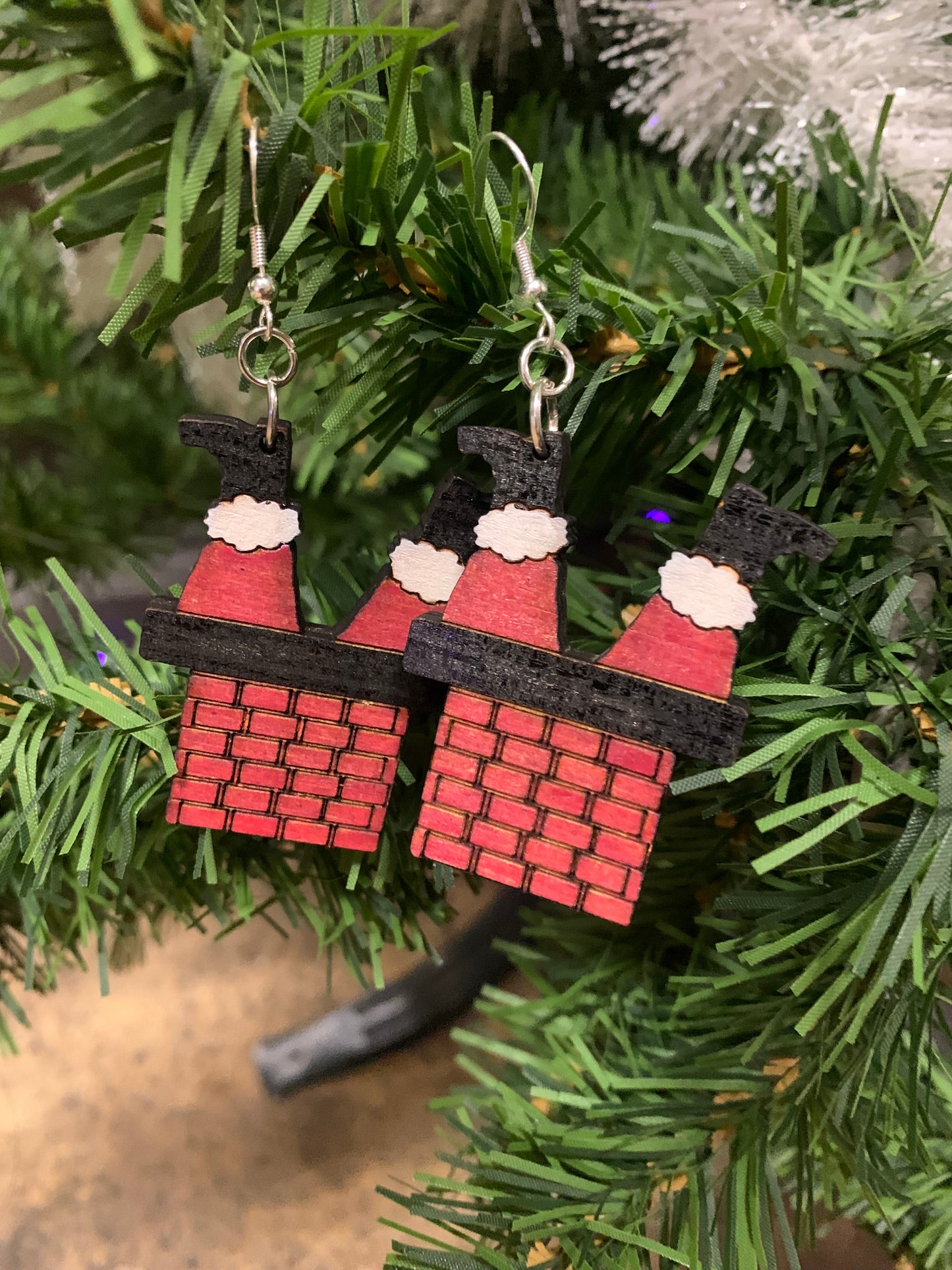 Santa in Chimney Dangles