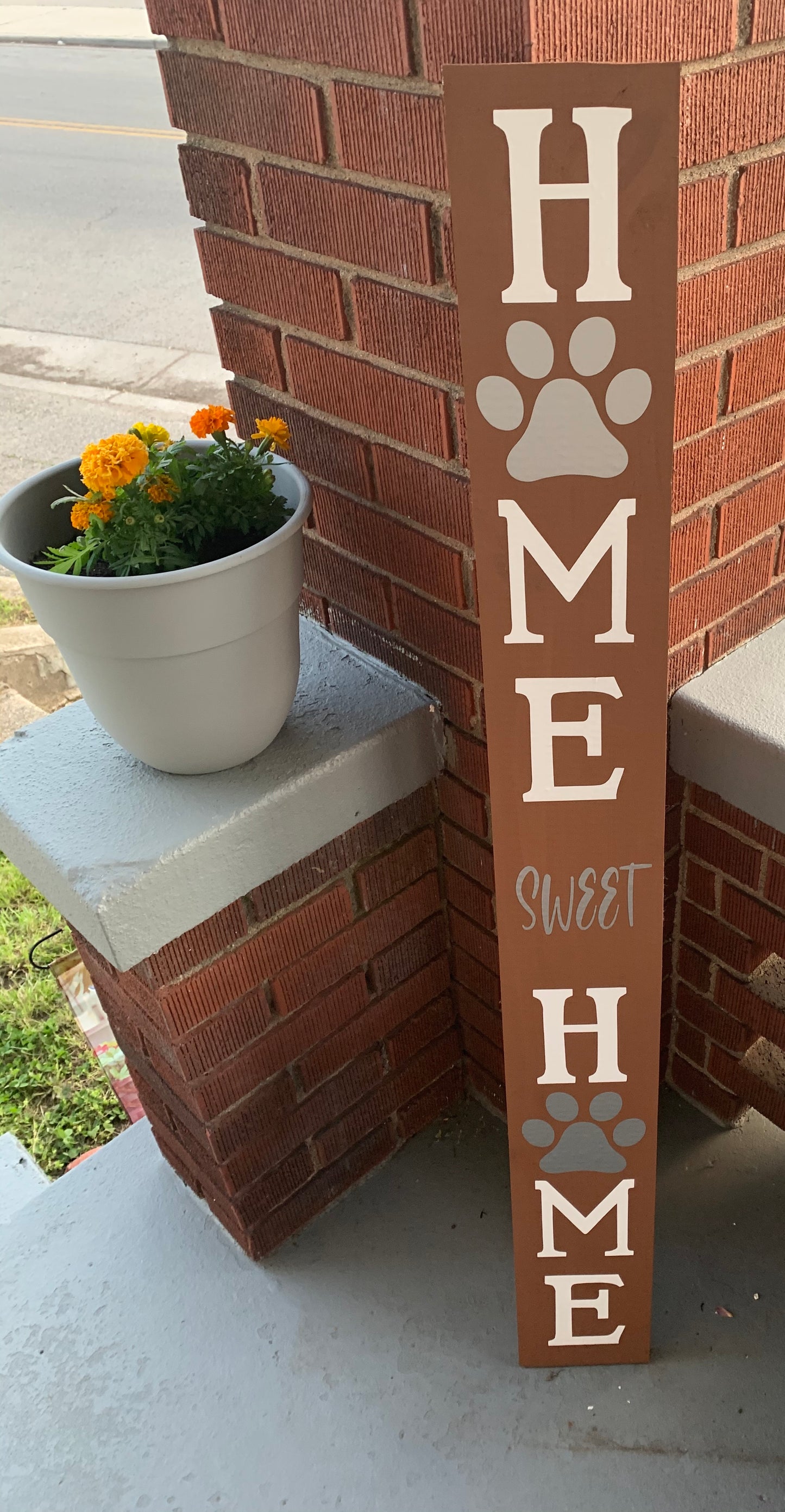 Home Sweet Home - Porch Leaner