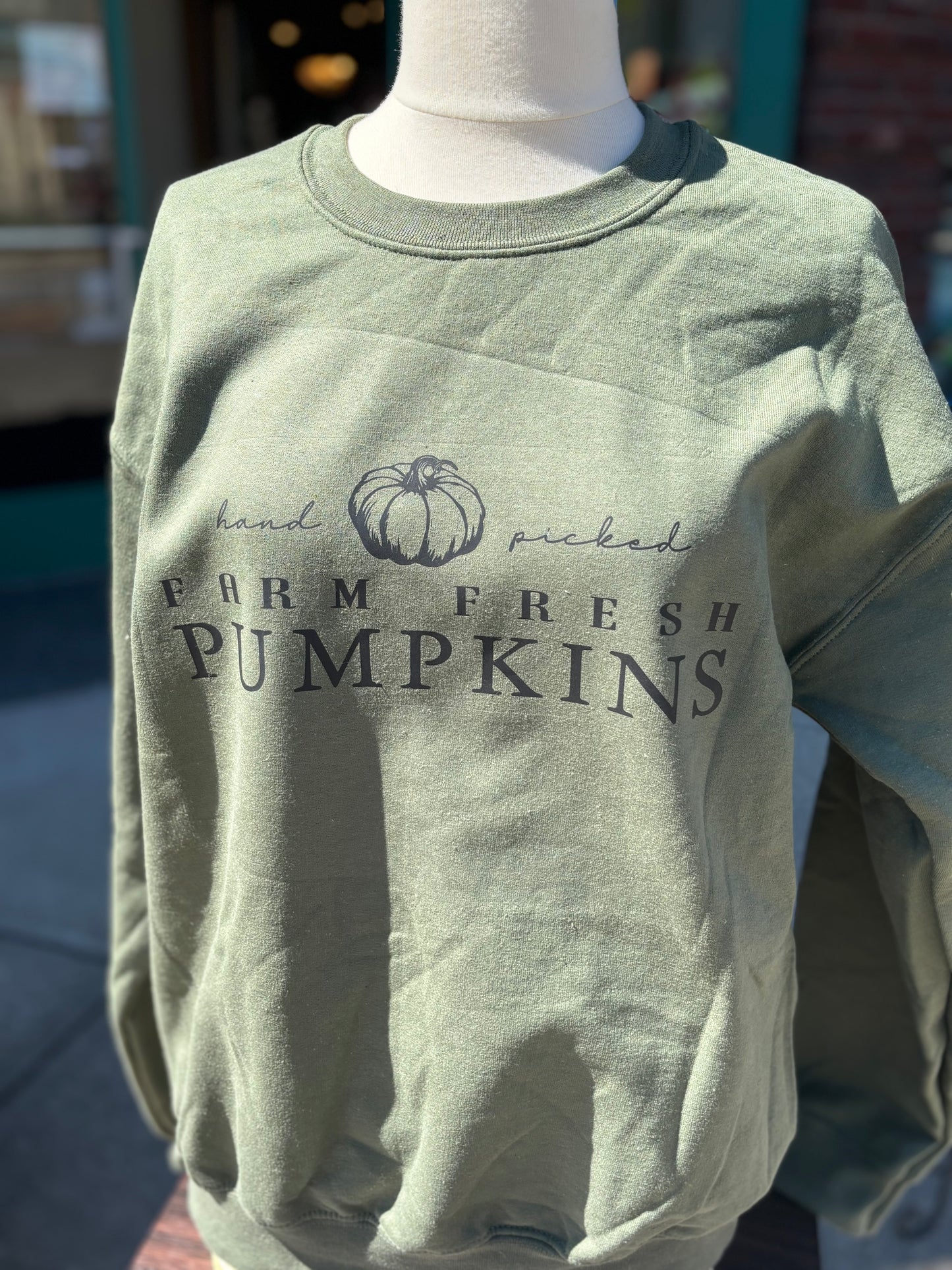 Farm Fresh Pumpkins - Crewneck